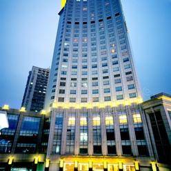 武汉四星级酒店最大容纳700人的会议场地|武汉华天大酒店的价格与联系方式
